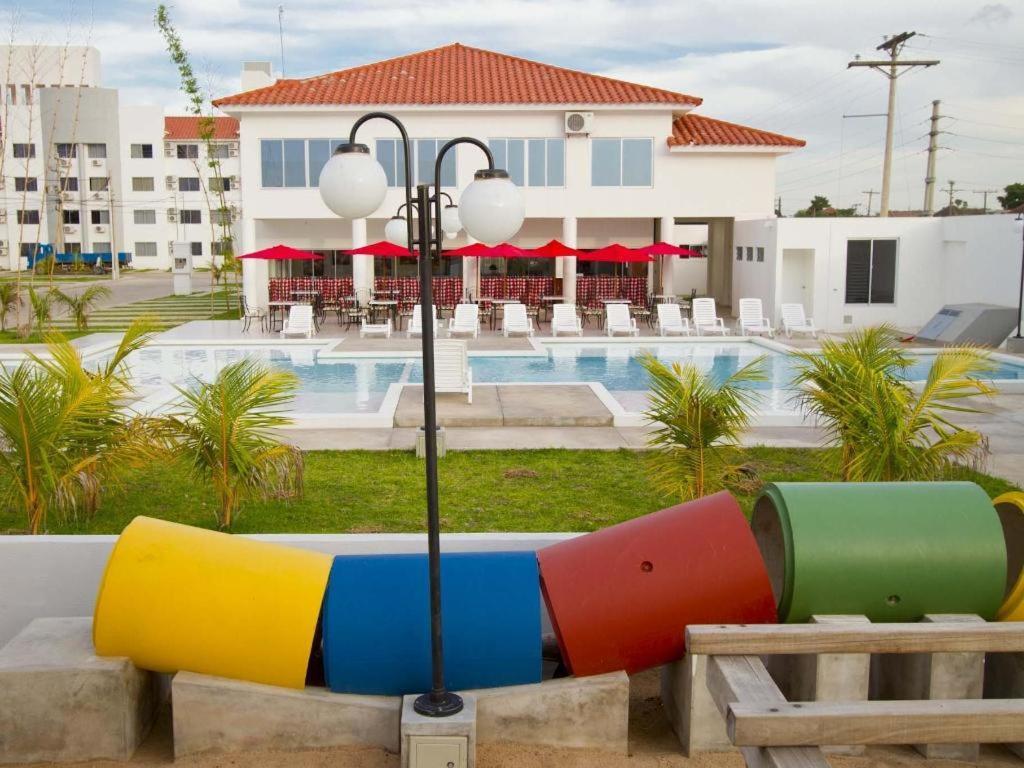 Terranova Suites Santa Cruz de La Sierra Exterior photo